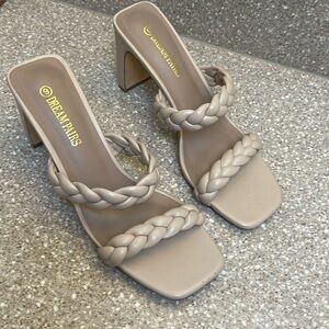 Dreampairs braided heeled sandal size 9